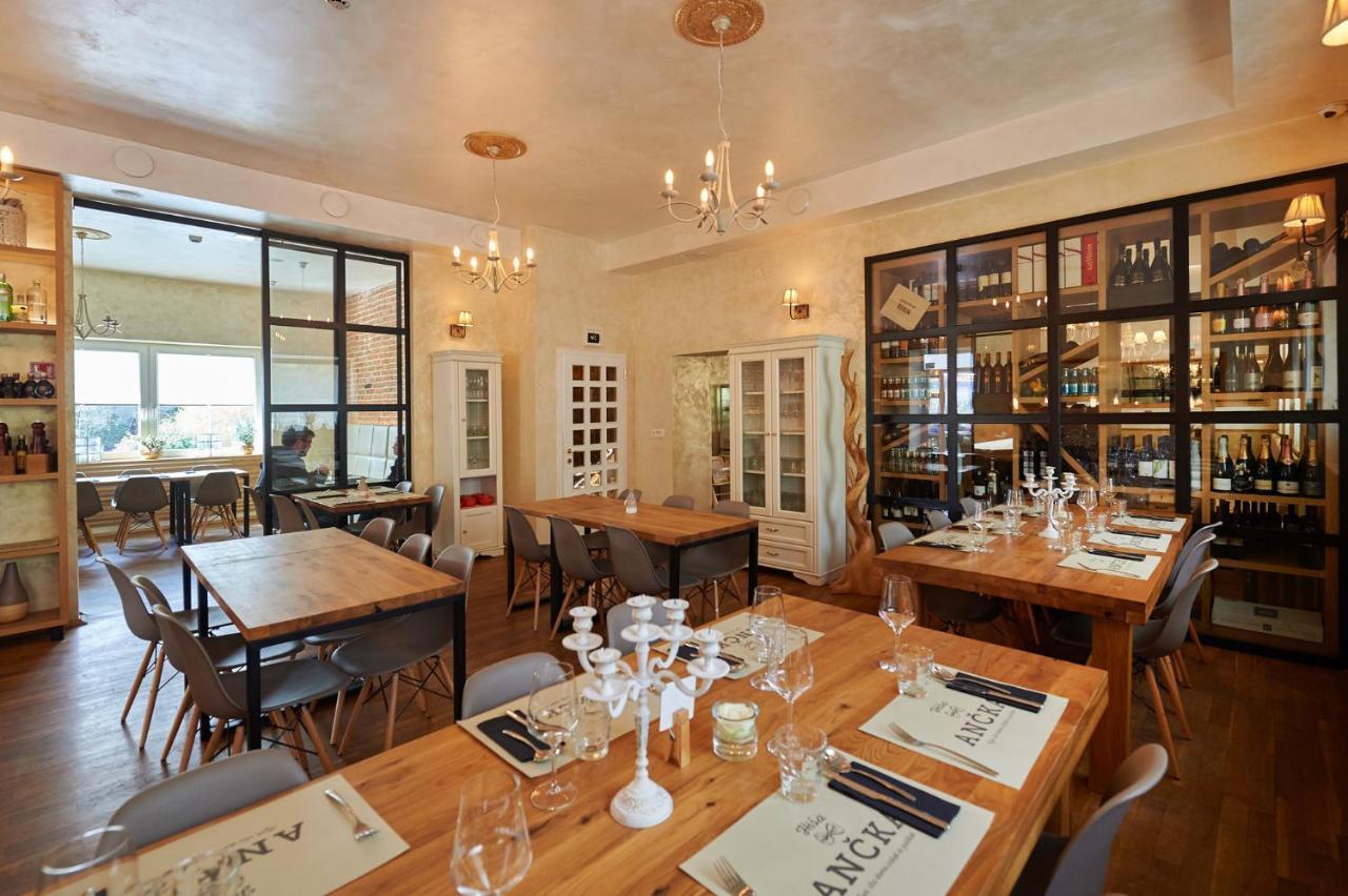 Hisa Ancka, Boutique Hotel & Maja Rooms Slovenj Gradec Ngoại thất bức ảnh
